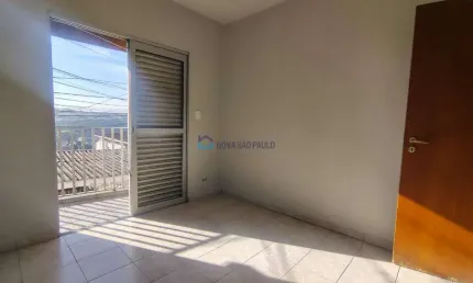 Sobrado à Venda: 56 m² + Casa: 70 m² (Vila Fachini)