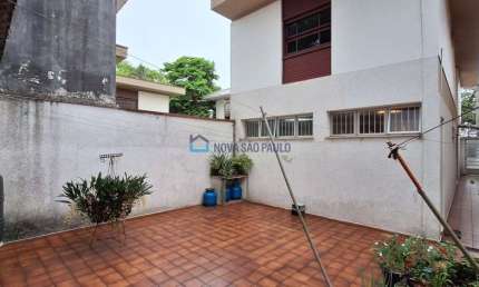 Sobrado à Venda com 3 Quartos, 2 Vagas + Edícula, 202 m² (CIDADE VARGAS)