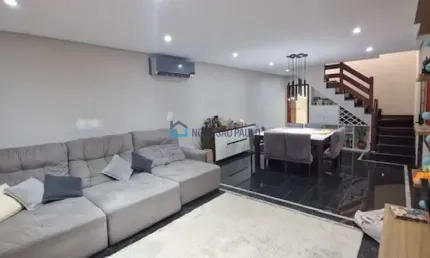Sobrado com espaço gourmet| 4 vagas| Bairro Campo Grande