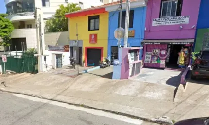 Casa comercial com 4 salas à venda na Rua Pio XI, --, Alto de Pinheiros, São Paulo