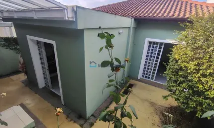 Casa térrea  com 4quartos e 2 vagas no planalto paulista