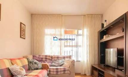 Sobrado residencial 3 dorms, suíte, 2 vagas, com 137m²