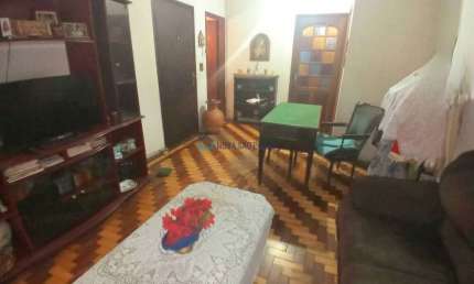 Casa a venda em Moema 143 m² 03 dormitórios 01 suíte 02 vagas.