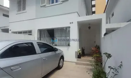 Casa com 3 quartos à venda na Rua dos Buritis, --, Jardim Oriental, São Paulo