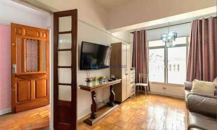 Sobrado com 246 m² 3 dormitórios 1 suíte sala cozinha 3 banheiros lavanderia 3 vagas de garagem.