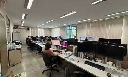 Prédio à venda na Rua Professor Sousa Barros, --, Vila Guarani, São Paulo