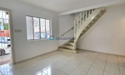 Casa com 2 quartos à venda na Rua dos Jasmins, --, Mirandópolis, São Paulo