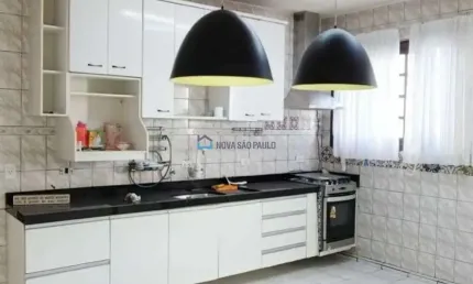 Casa com 4 quartos à venda na Rua Caramuru, --, Saúde, São Paulo