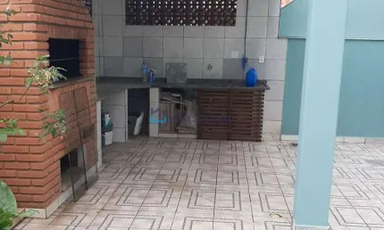 Sobrado 3 dormitórios,1 suíte, 4 vagas,m parque jabaquara!
