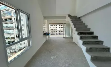 Duplex à venda, com 68,82m², 2 suites ao lado do metro vila madalena