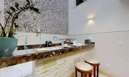Oportunidade imperdível: sobrado comercial de 374 m² em localização estratégica!