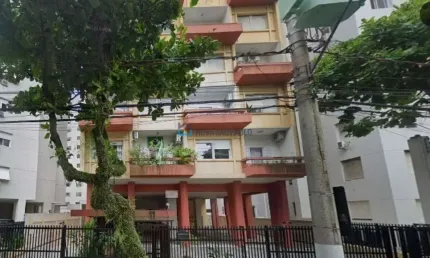 Apartamento com 173m² 3 dormiotiros 1 suite a 50mts da Praia do Gonzaga -Santos