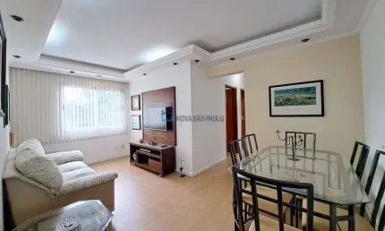 Apartamento à venda na Vila Gumercindo com 3 dormitórios