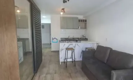 Apartamento 28m² - 1 quarto, sala com varanda. Rua Caramuru, 580