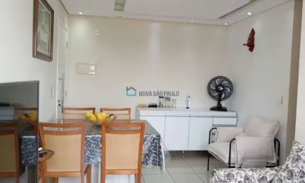 Apartamento à venda 2 dormitórios, sacada , 1 vaga , 50m2 , Sacomã