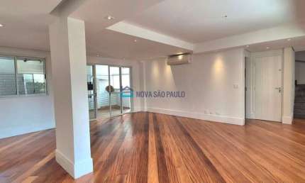 Casa no Planalto Paulista condomínio fechado 4 suítes, 4 vagas e Lazer. Estuda permuta Parcial