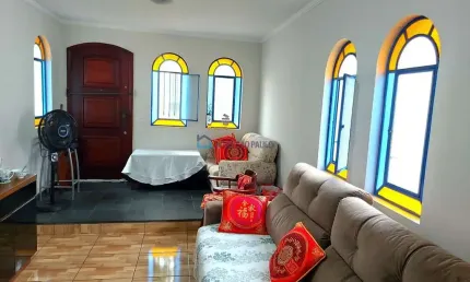 Casa com 3 quartos 1 suíte, 3 vagas  à venda Planalto Paulista.
