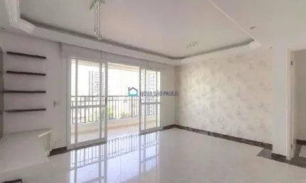 Apartamento à venda, possui 3 quartos, suíte e 2 vagas próximo ao metrô praça da árvore!