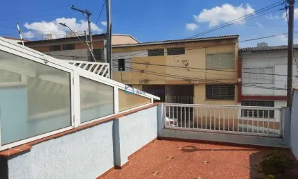 Sobrado  2 dormitórios-2 banheiros-1 vaga  140m² -Vila Gumercindo