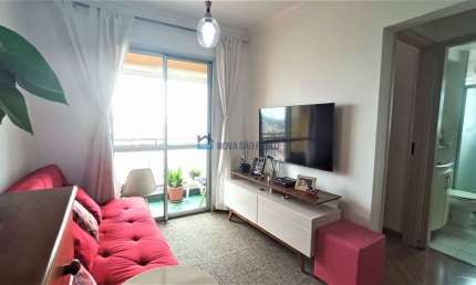 Apartamento com 2 dormitórios, 2 vagas na Vila Santa Catarina