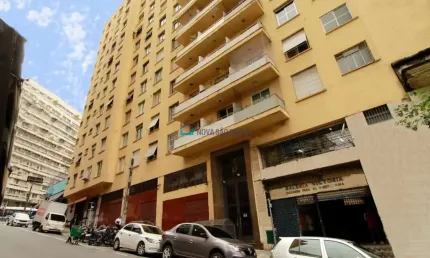 Kitnet à venda no Centro de São Paulo Próximo Metrô