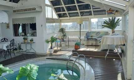 Campo Belo / Cobertura Penthouse / 02 suítes / 300 metros