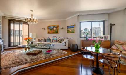Cobertura Duplex a venda no Bairro Cerqueira Cesar, com 455m², 04 Suites e Piscina