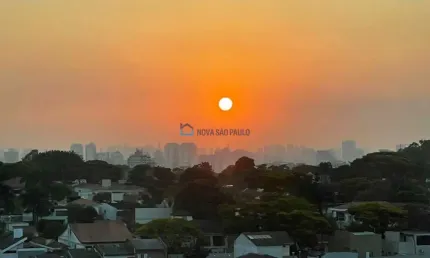 Cobertura duplex a venda - Próximo ao Metrô Praça da Árvore - 3 quartos, 2 suítes.