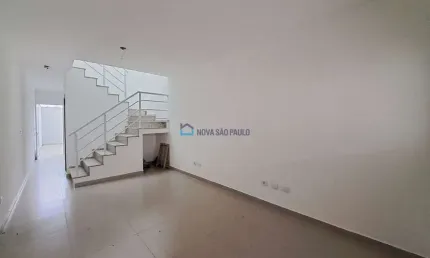 Sobrado à venda no jardim prudência com 3 dormitórios