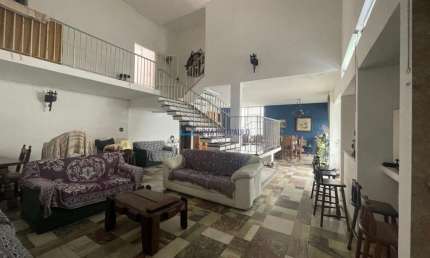 Sobrado à venda no Planalto Paulista, 303 m², 3 dormitórios
