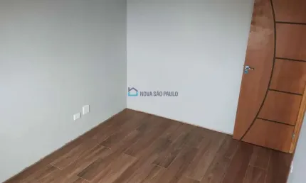 Sacomã, apartamento 2 dormitórios, sala ampla e 1 vaga.
