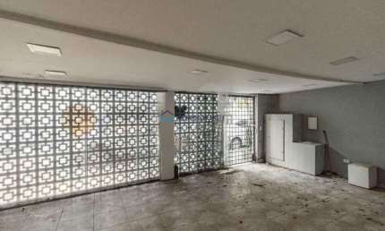 Casa com 3 Quartos, 3 Vagas e Quintal na Vila Mariana