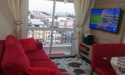 Apartamento 2 dormitórios, sala com sacada, 1 vaga.