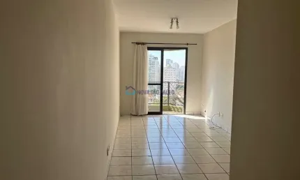 Apartamento à venda 2 quartos sendo 1 suíte próximo ao Shopping Santa Cruz