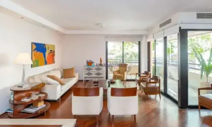 Venda. Moema Pássaros. Apartamento com 220m². 4 dormitórios. 3 Suítes 4 Vagas