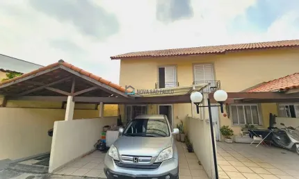 Casa de vila à venda na Vila Água Funda próximo complexo viário Maria Maluf