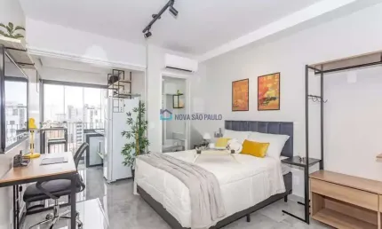 Stúdio 24m² decorado e mobiliado com lazer completo ao lado do metrô!