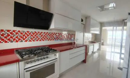 Apartamento de 4 quartos com 4 suítes e 4 vagas de garagem de 243 m² no Bairro do Ipiranga