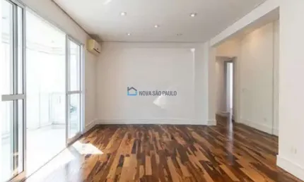 Apartamento com 3 suítes, 2 vagas, 123m². Próximo ao Metrô Saúde !