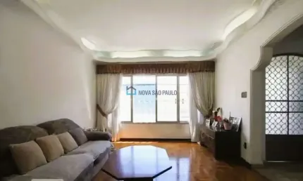 Sobrado a venda no Ipiranga ,3 dormitórios (3suítes) ,6 banheiros ,3 vagas 350m²