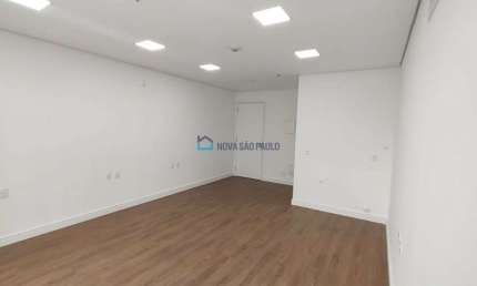 Sala Comercial com Garden Privativo à Venda na Barra Funda ? 30% OFF | Próxima ao Fórum Trabalhista