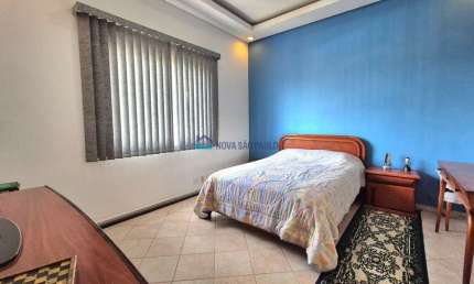 Casa com quintal, 3 dormitórios, 3 vagas próximo ao metrô São Judas e  Saúde!
