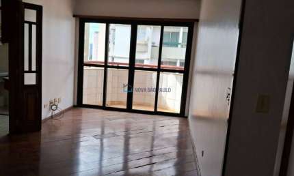 Brooklin Apartamento p/ Venda, 2 dormitórios, 1 suíte, varanda. 1 Vaga. Lazer.
