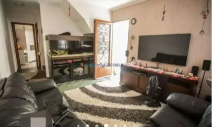 Sobrado 72 m² à venda na Vila Campestre com 2 quartos, 2 banheiros e 2 vagas de garagem