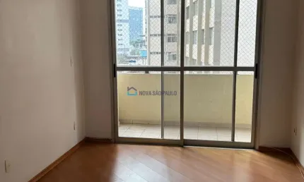 Apartamento com 3 quartos à venda na Rua Américo Ribeiro, --, Vila Gumercindo, São Paulo