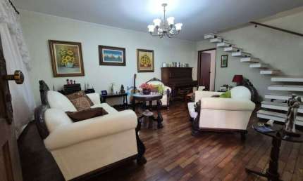 Sobrado 178 m² com 3 Quartos e 1 suítes à Venda no Jabaquara