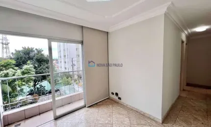 Apartamento à venda na saúde, 03 dormitórios, 01 vaga, rua plana ao lado metrô