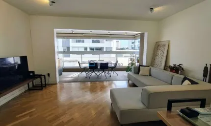 Apartamento metrô saúde/ 3 dormitórios/1 suíte/ 2 vagas/ 102 m²