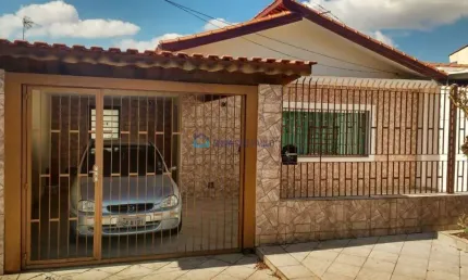 Casa térrea com salão de festas próximo ao parque da cantareira