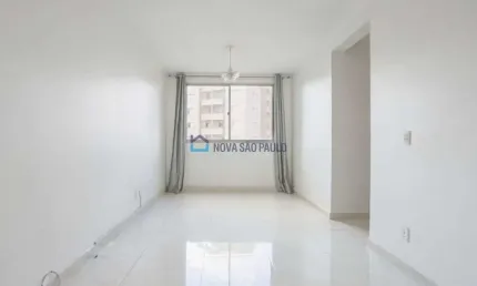 Apartamento com 02 dormitórios na região do jabaquara.